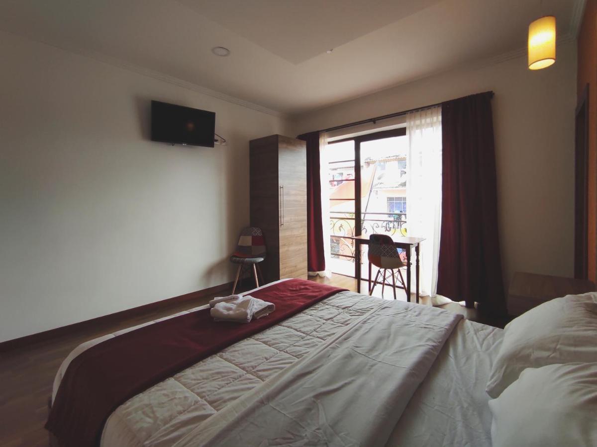 Hostal Nizza Κουένκα Εξωτερικό φωτογραφία